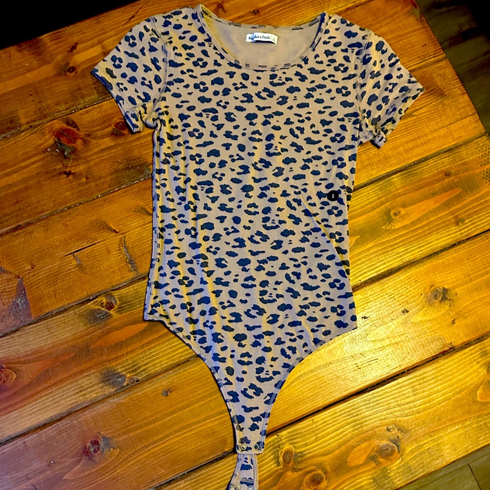 Abercrombie & Fitch Bodysuit - Picture 1 of 5